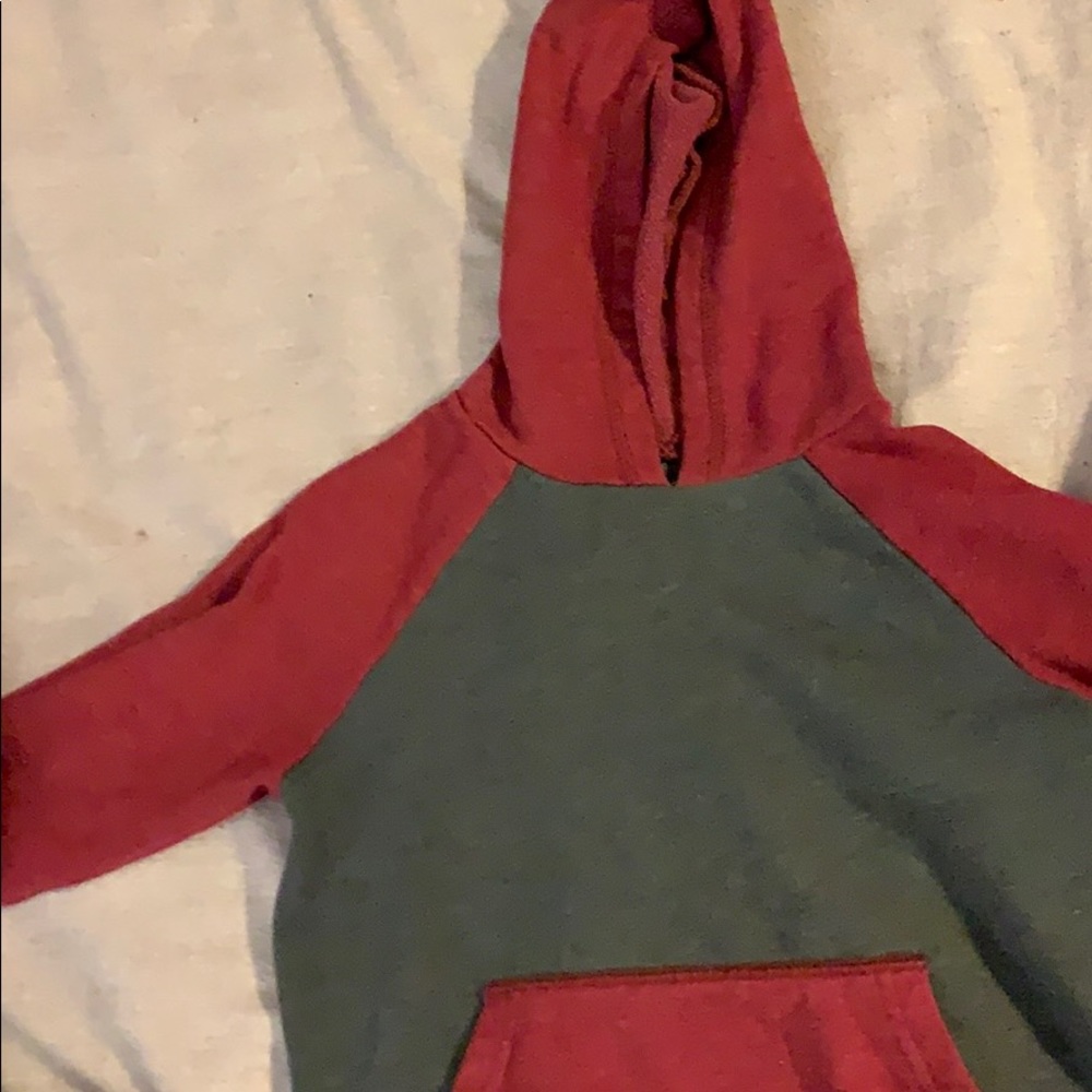 Pull over hoodie